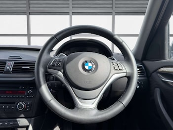 Used BMW X1 2014 for sale - 79350650: Photo
