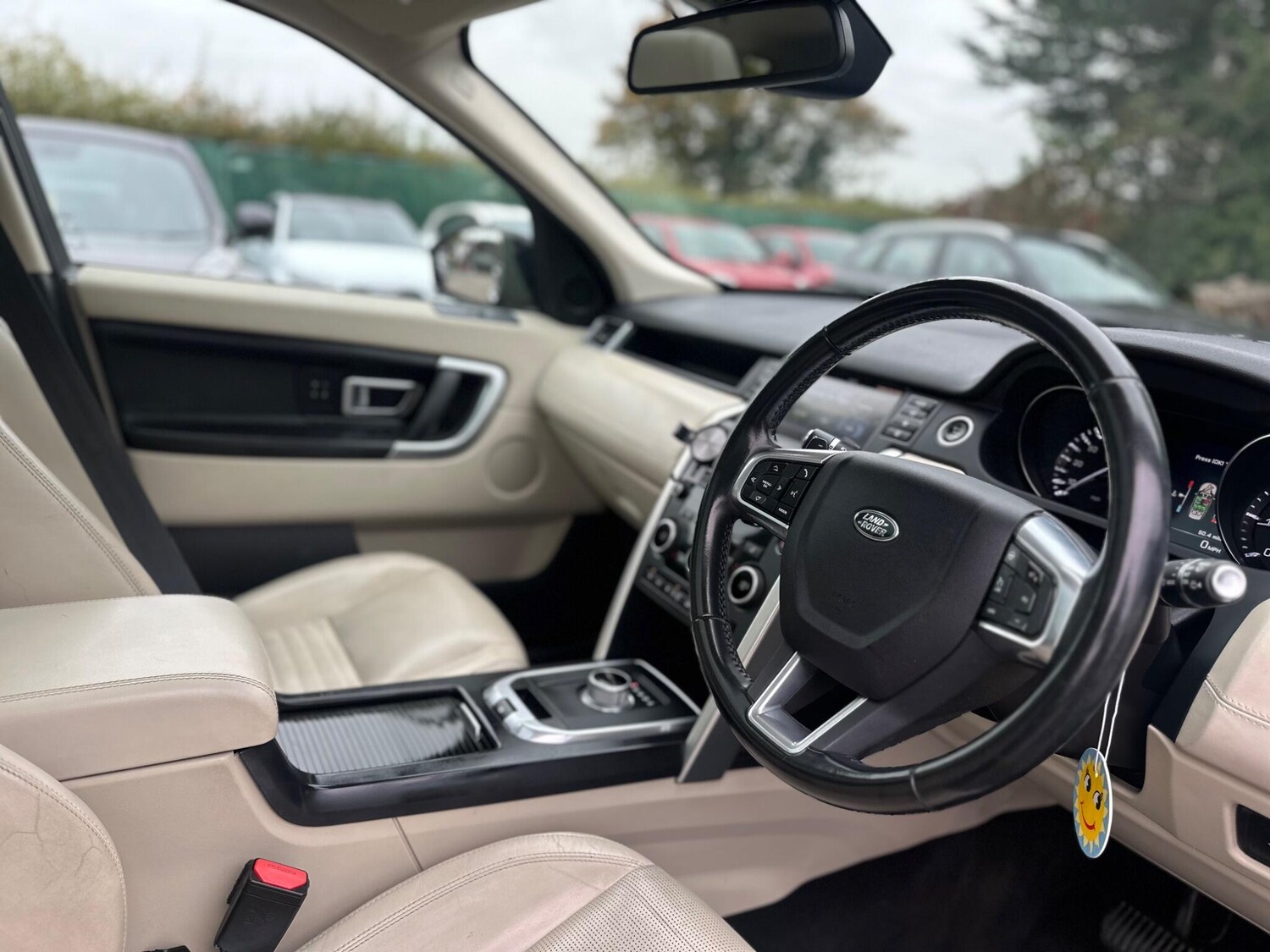 Used Land Rover Discovery Sport 2016 for sale - 76240203: Photo 37