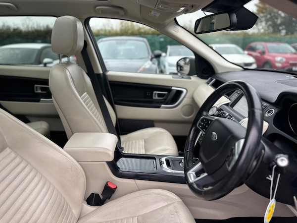 Used Land Rover Discovery Sport 2016 for sale - 76240203: Photo 44