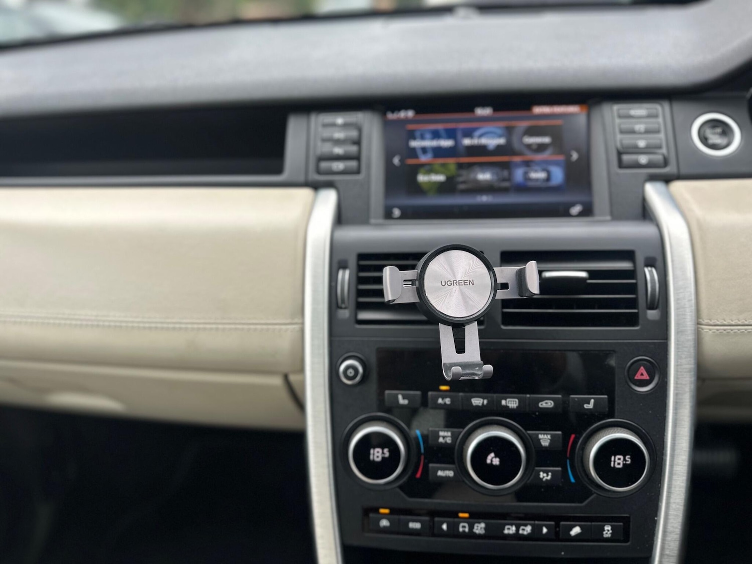 Used Land Rover Discovery Sport 2016 for sale - 76240203: Photo 63