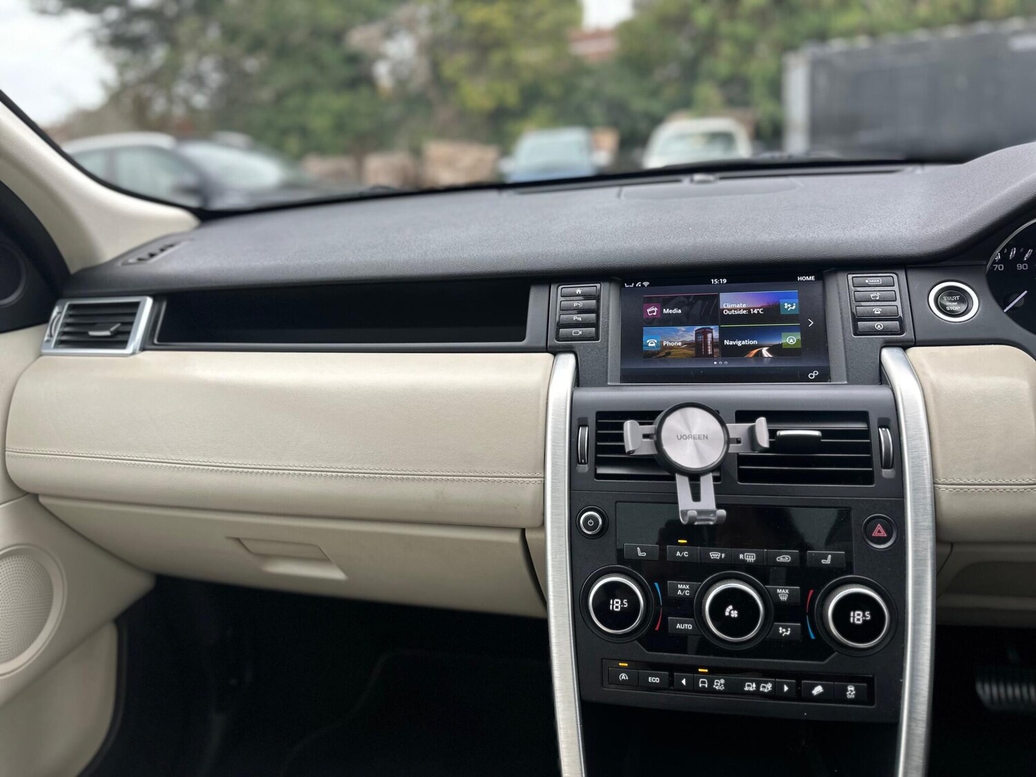 Used Land Rover Discovery Sport 2016 for sale - 76240203: Photo 65