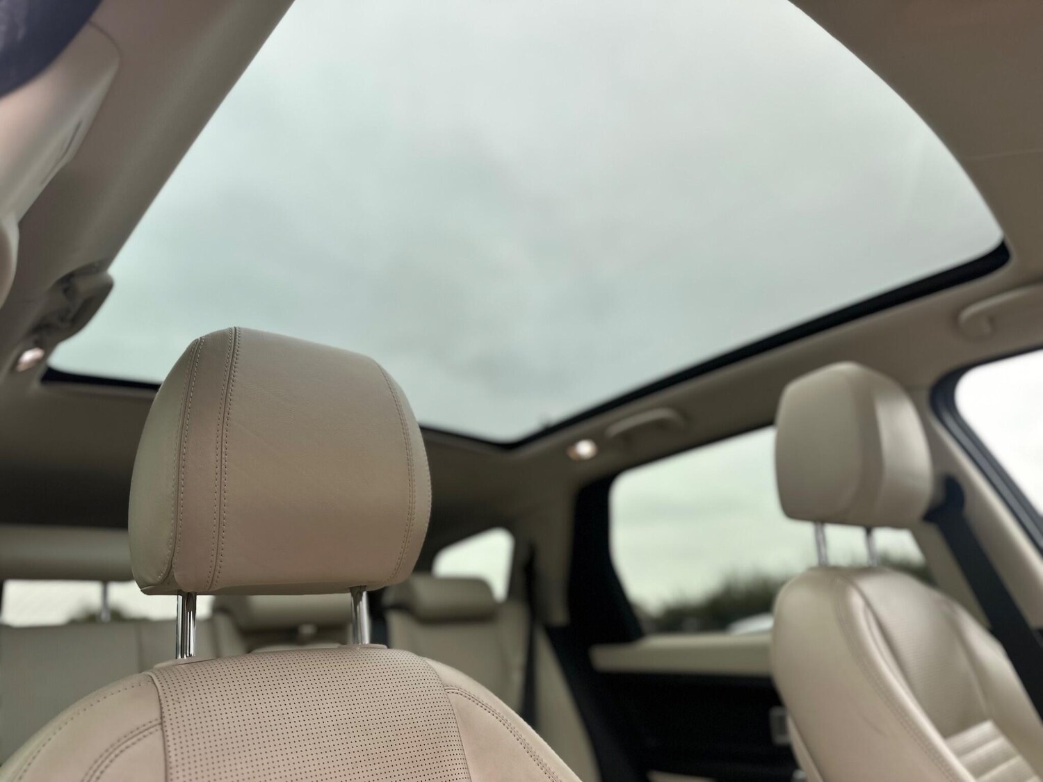 Used Land Rover Discovery Sport 2016 for sale - 76240203: Photo 89