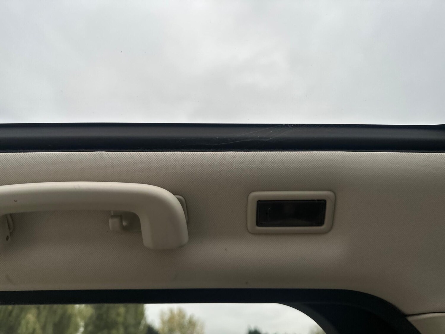 Used Land Rover Discovery Sport 2016 for sale - 76240203: Photo 92