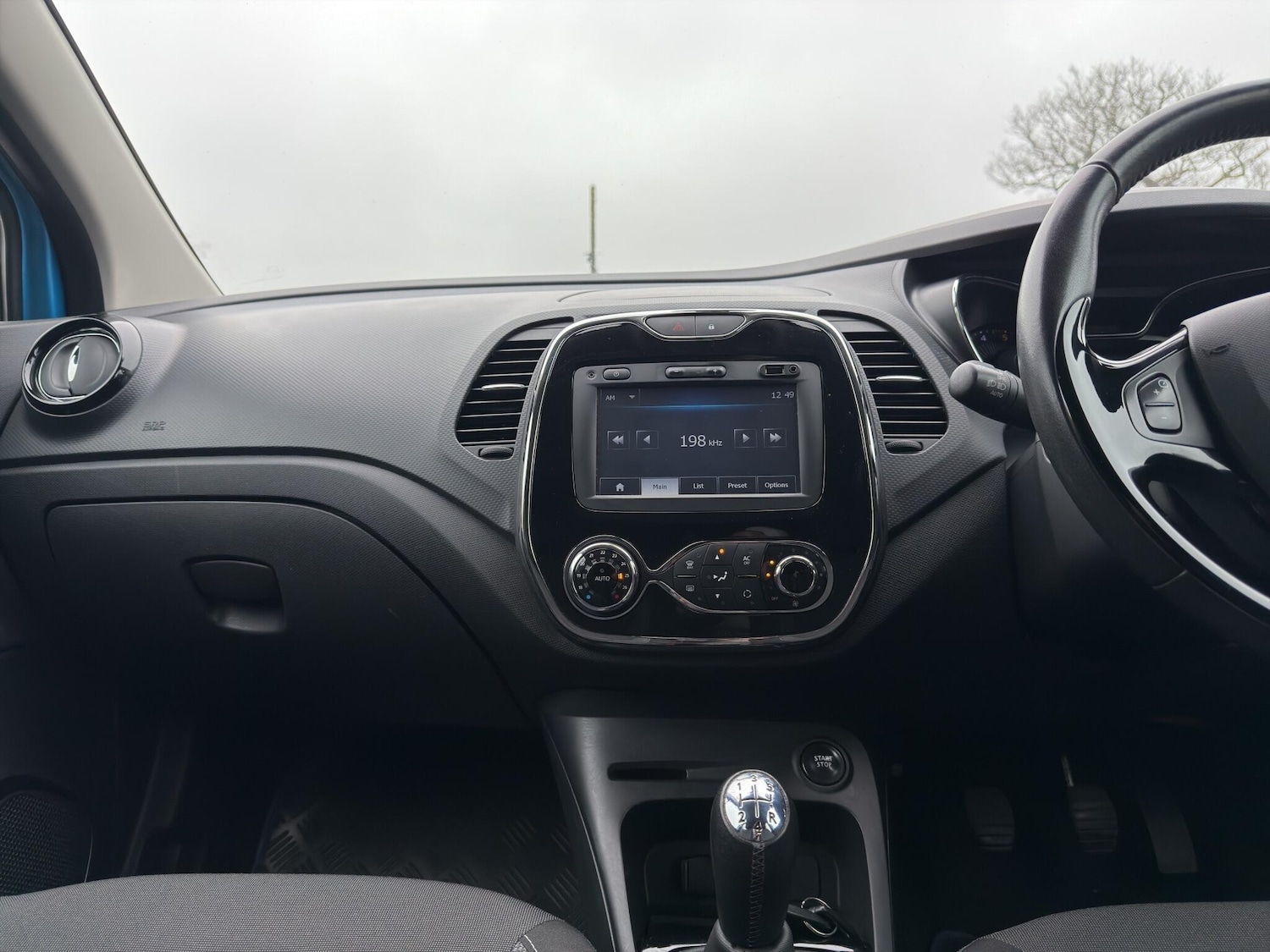 Used Renault Captur 2015 for sale - 77793376: Photo 30