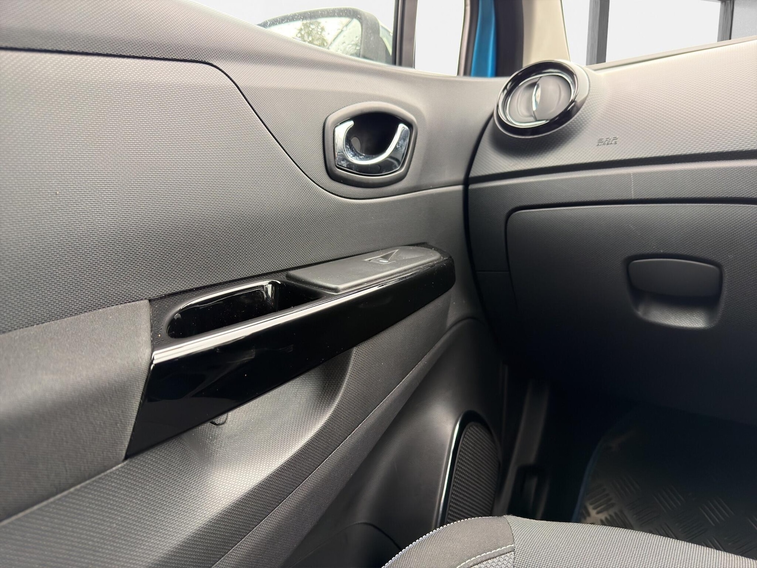 Used Renault Captur 2015 for sale - 77793376: Photo 37