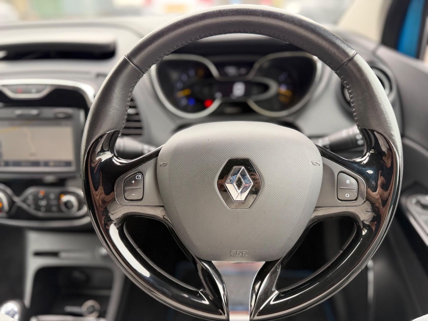 Used Renault Captur 2015 for sale - 77793376: Photo 52