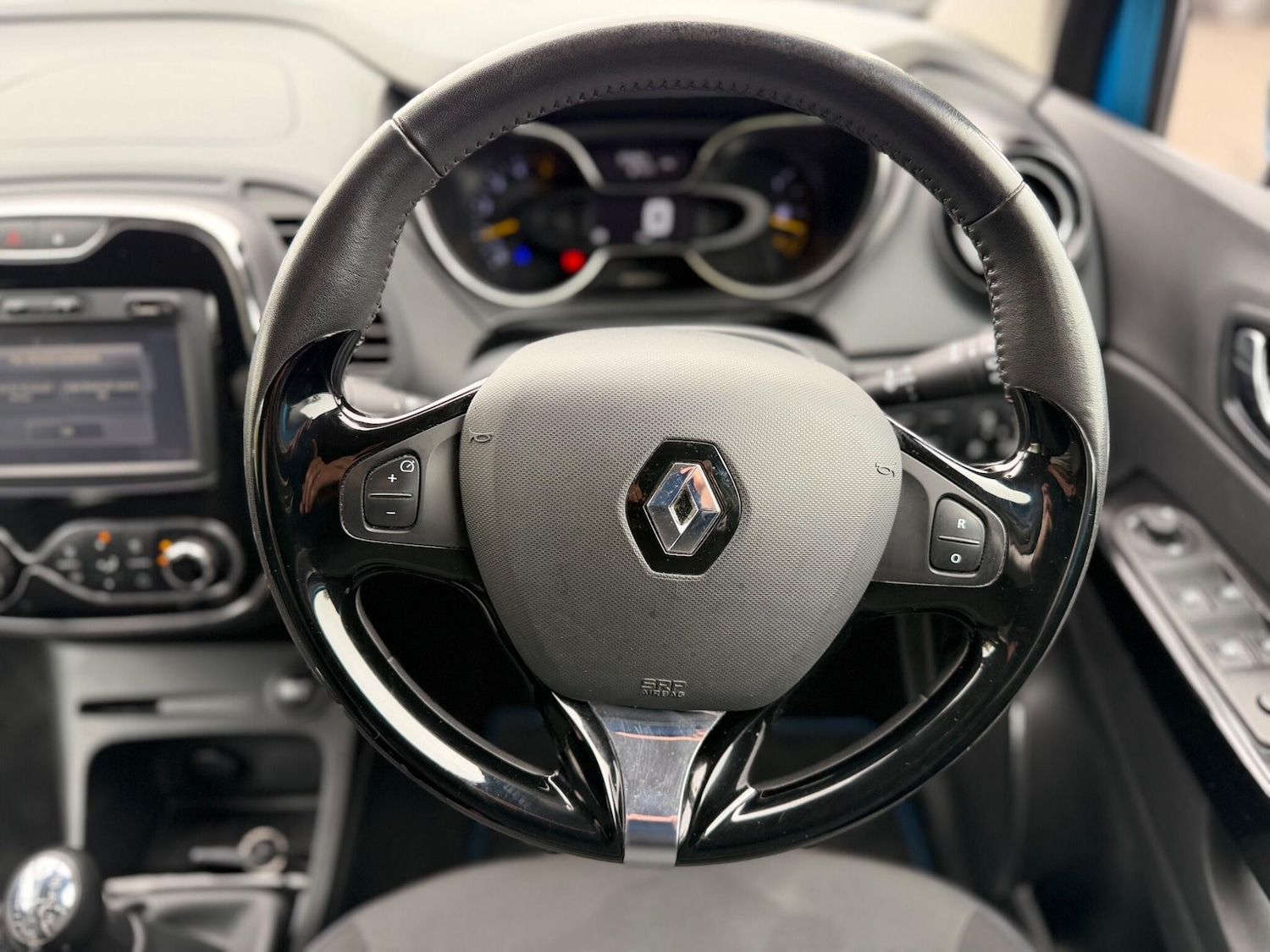 Used Renault Captur 2015 for sale - 77793376: Photo 53