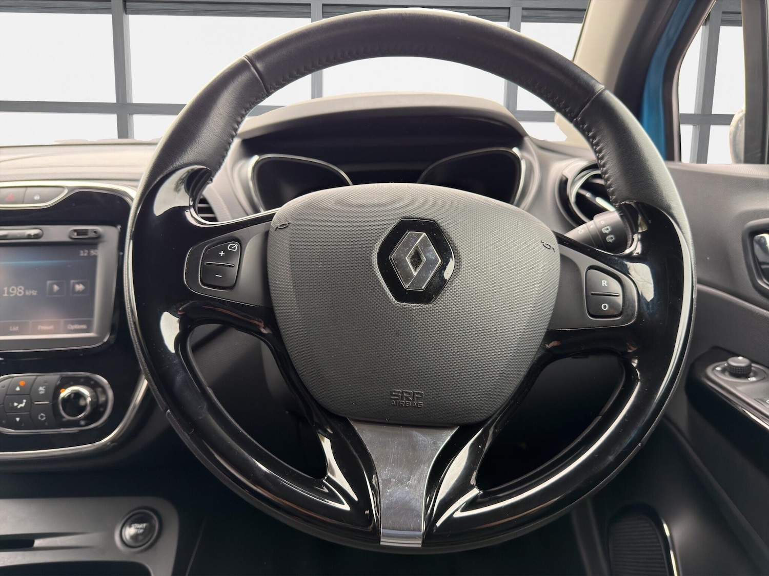 Used Renault Captur 2015 for sale - 77793376: Photo 55