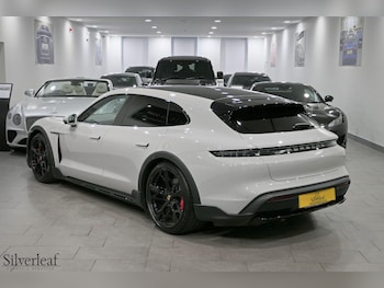 Used Porsche Taycan 2023 for sale - 78675336: Photo