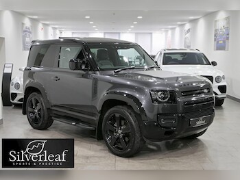 Used Land Rover Defender 2024 for sale - 78648754: Photo