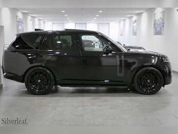 Used Land Rover Range Rover 2023 for sale - 79049291: Photo