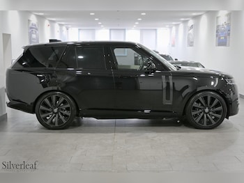 Used Land Rover Range Rover 2024 for sale - 79018481: Photo