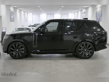 Used Land Rover Range Rover 2024 for sale - 79018481: Photo