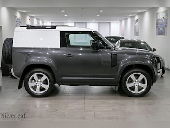 Used Land Rover Defender 2023 for sale - 78751567: Photo