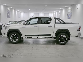 Used Toyota Hilux 2017 for sale - 78573936: Photo