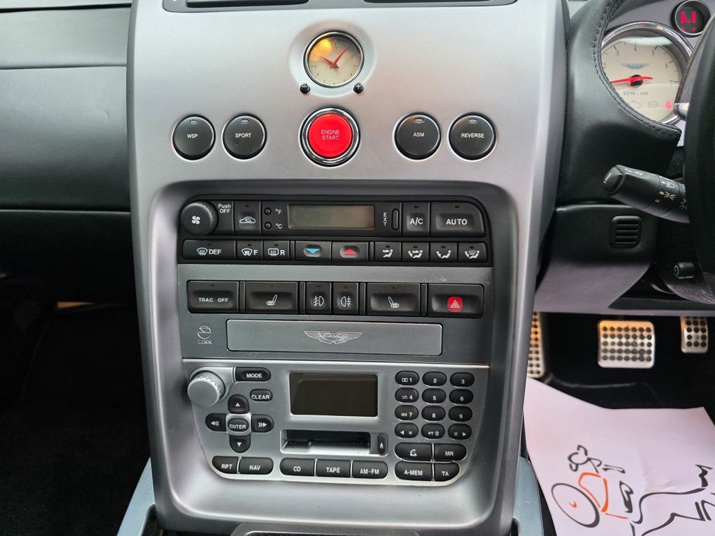 Used Aston Martin Vanquish 2003 for sale - 77806830: Photo 28