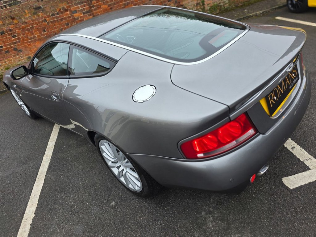 Used Aston Martin Vanquish 2003 for sale - 77806830: Photo 9