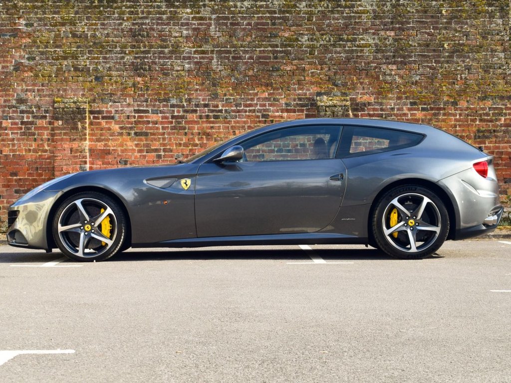 Used Ferrari FF 2014 for sale - 77890806: Photo 2