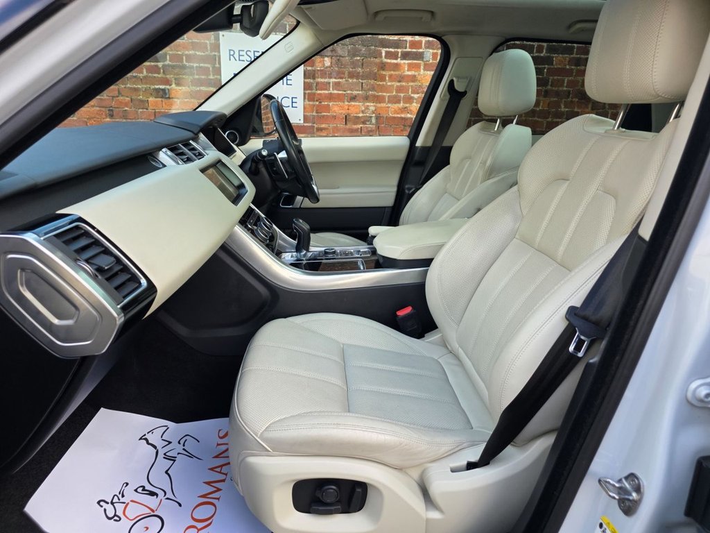 Used Land Rover Range Rover Sport 2017 for sale - 76482385: Photo 32