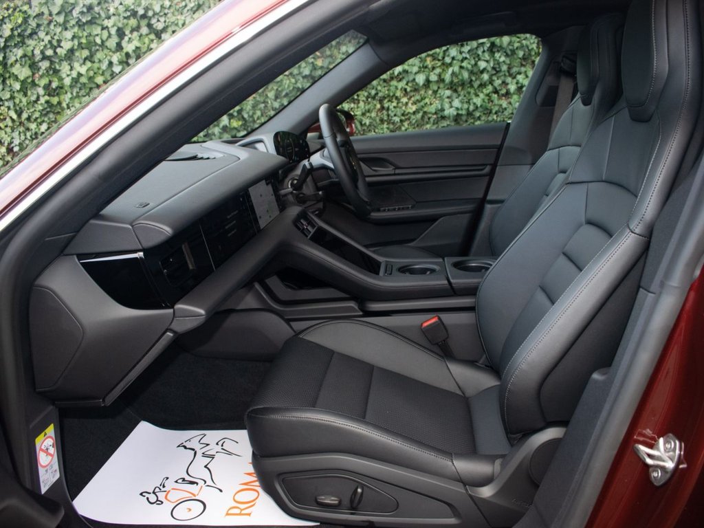 Used Porsche Taycan 2023 for sale - 78134549: Photo 16