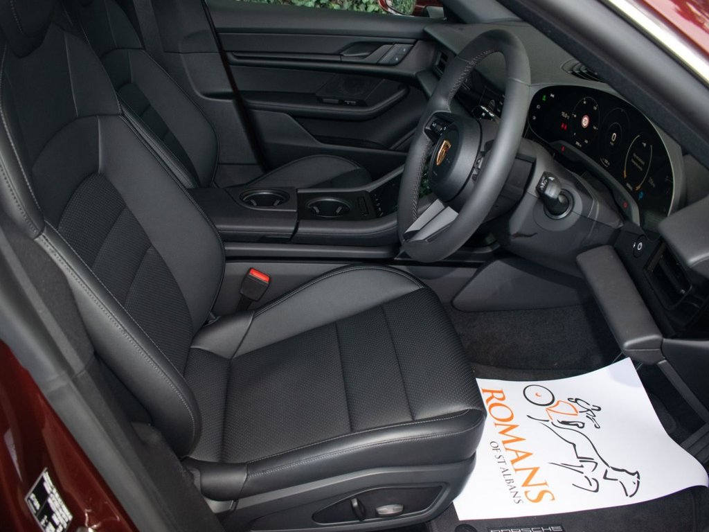 Used Porsche Taycan 2023 for sale - 78134549: Photo 32