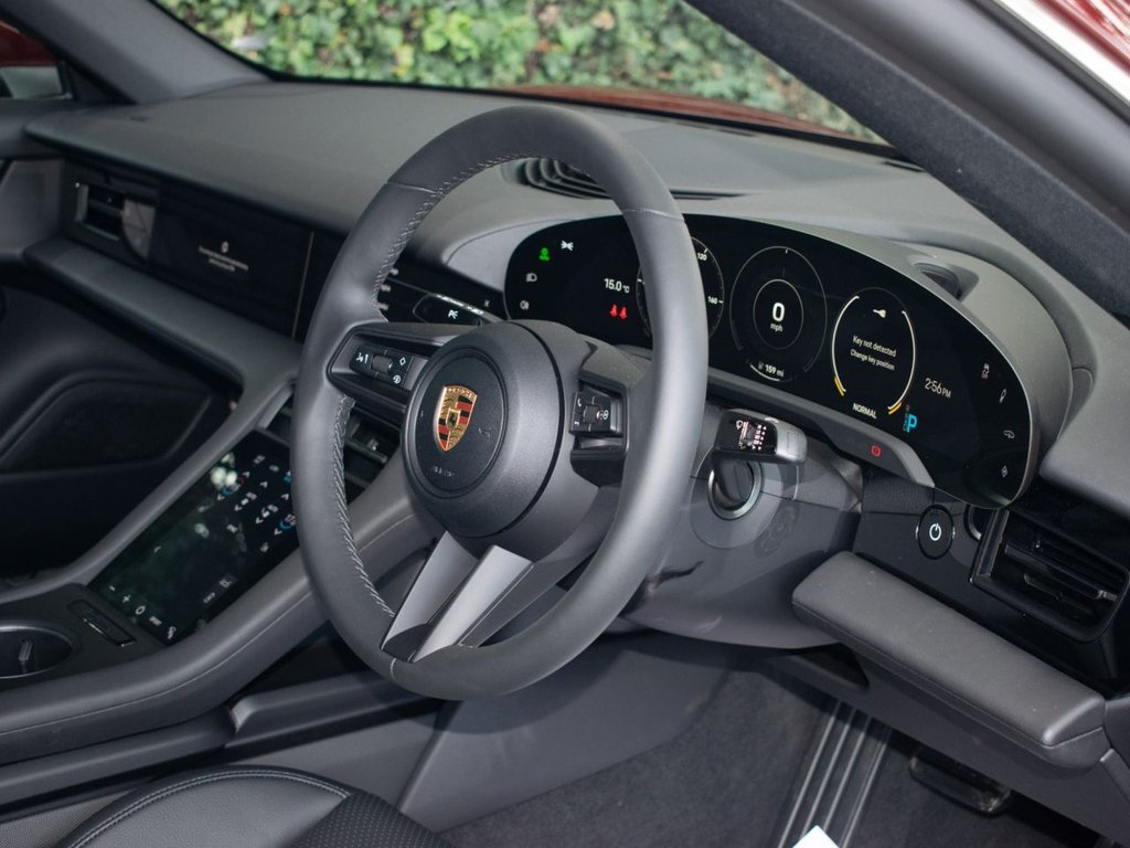 Used Porsche Taycan 2023 for sale - 78134549: Photo 33