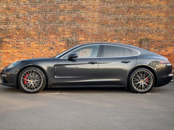 Used Porsche Panamera 2017 for sale - 75488125: Photo 2