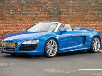 2010 (10) - 5.2 FSI V10 Spyder 2dr Petrol Manual quattro Euro 4 (525 ps) Manual Gearbox