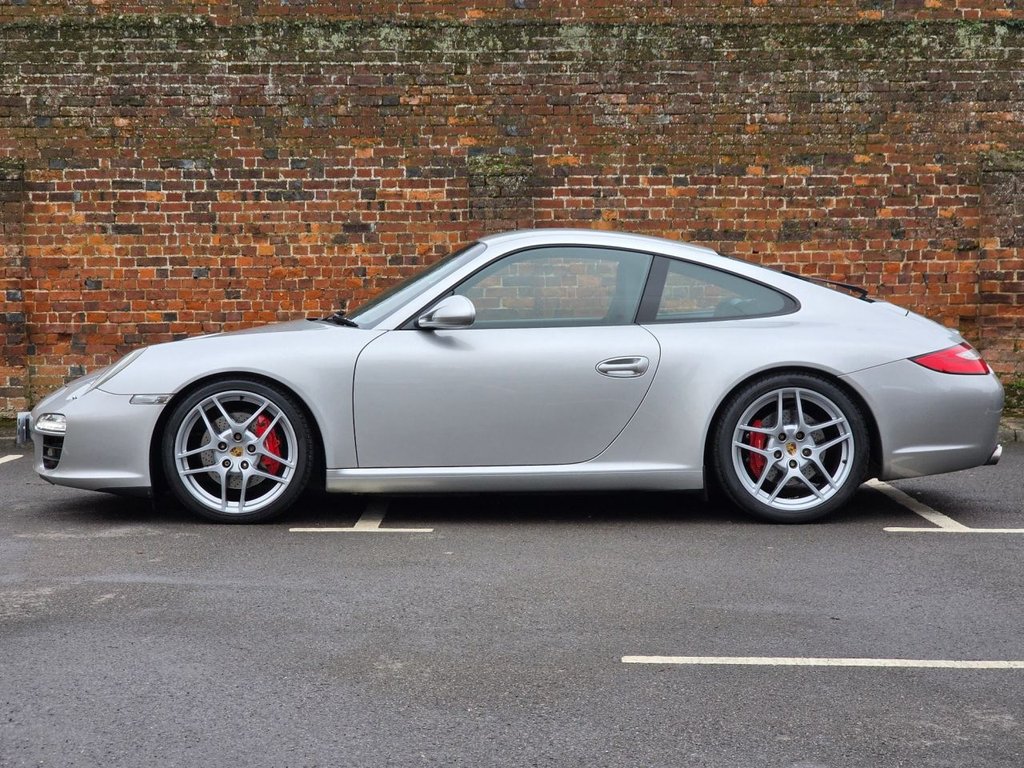 Used Porsche 911 2017 for sale - 77328208: Photo 2