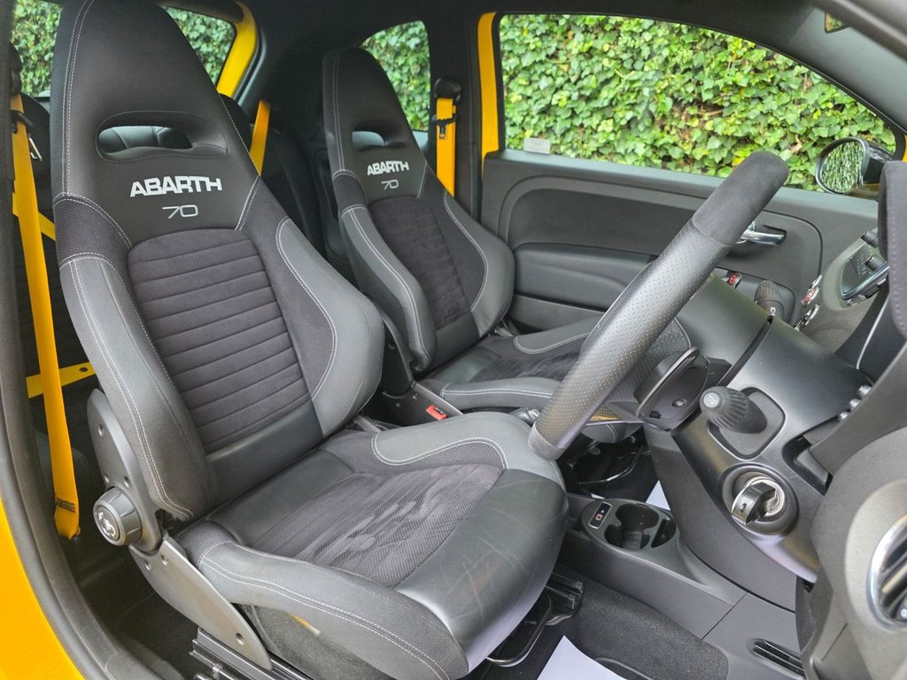 Used Abarth 595 2020 for sale - 77792208: Photo 9