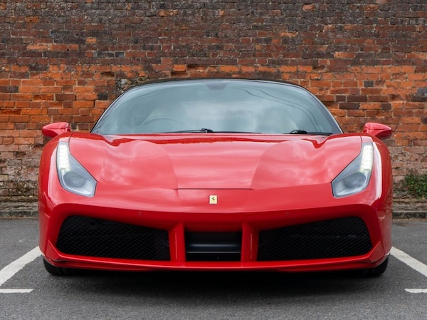 Used Ferrari 488 2016 for sale - 75359060: Photo 11