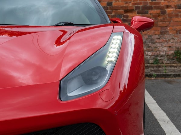 Used Ferrari 488 2016 for sale - 75359060: Photo 16
