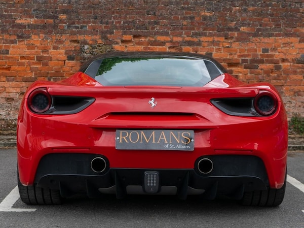 Used Ferrari 488 2016 for sale - 75359060: Photo 22