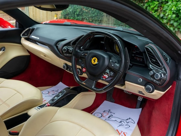 Used Ferrari 488 2016 for sale - 75359060: Photo 39