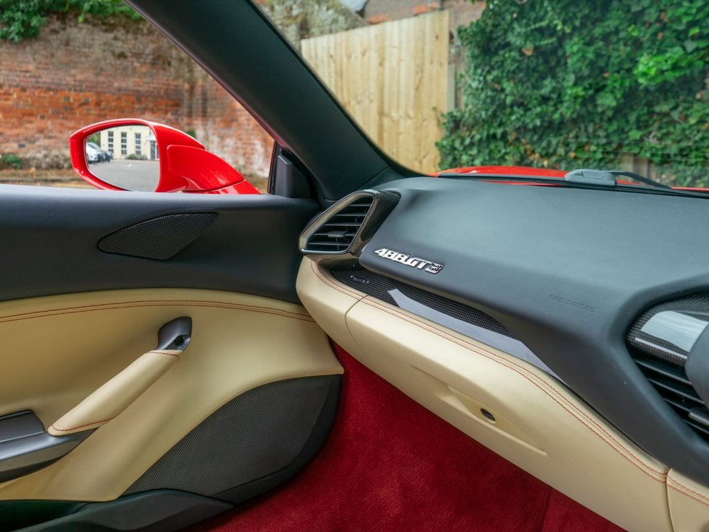 Used Ferrari 488 2016 for sale - 75359060: Photo 44