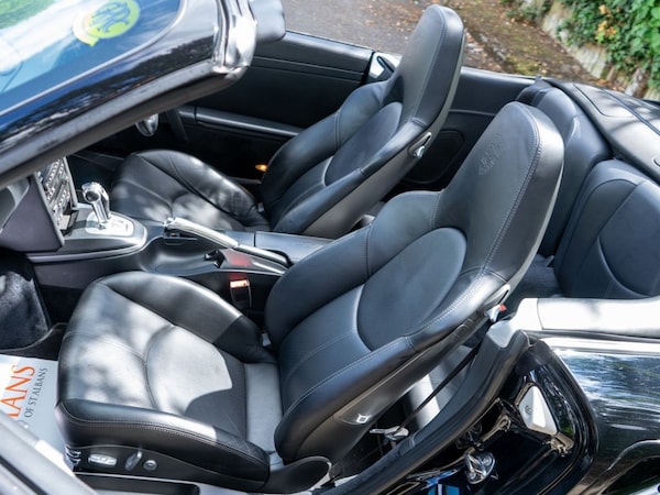 Used Porsche 911 2010 for sale - 75488128: Photo 40