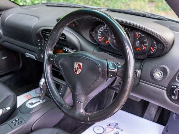 Used Porsche 911 2004 for sale - 75047528: Photo 33
