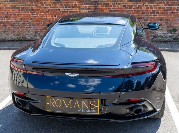 Used Aston Martin DB11 2016 for sale - 75221058: Photo 20