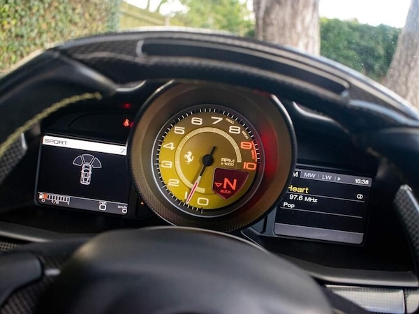 Used Ferrari 458 2014 for sale - 72778722: Photo 36
