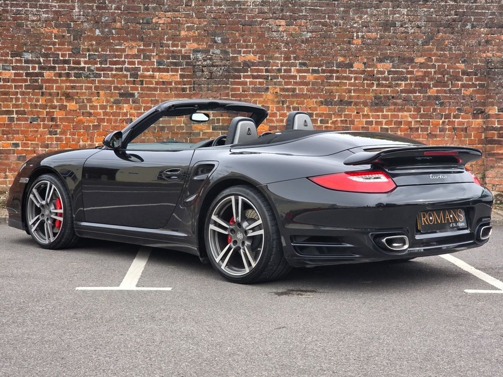 Used Porsche 911 2010 for sale - 76313108: Photo 4