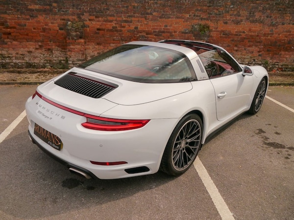 Used Porsche 911 2016 for sale - 74900949: Photo 11