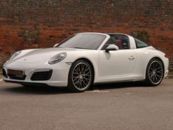 2016 (16) - 3.0T 991 4 Targa 2dr Petrol PDK 4WD Euro 6 (s/s) (370 ps)