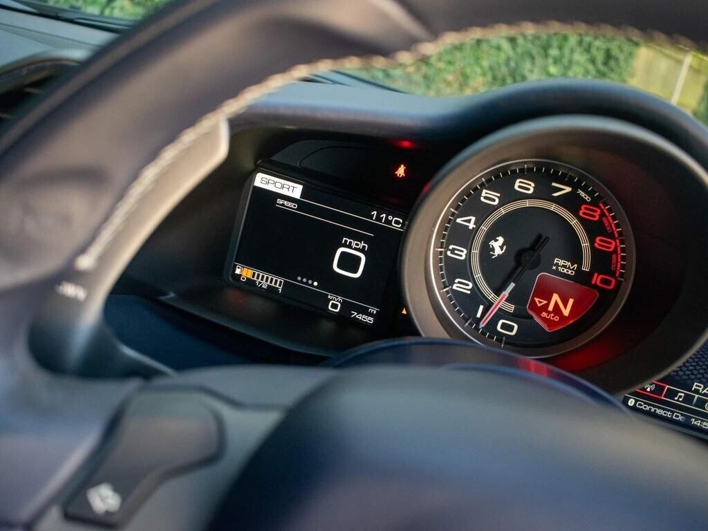 Used Ferrari 488 2017 for sale - 77394655: Photo 32