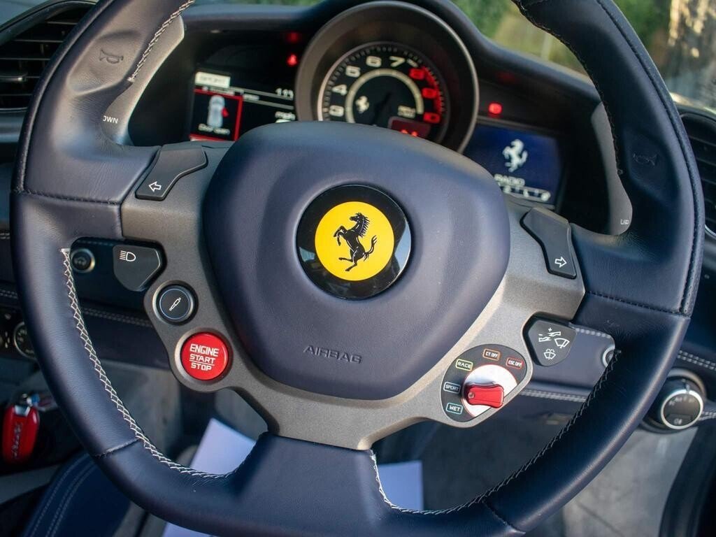 Used Ferrari 488 2017 for sale - 77394655: Photo 33