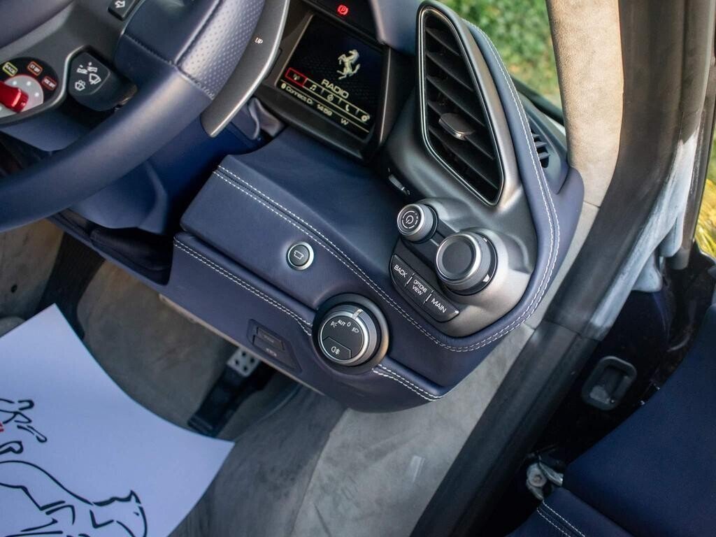 Used Ferrari 488 2017 for sale - 77394655: Photo 38