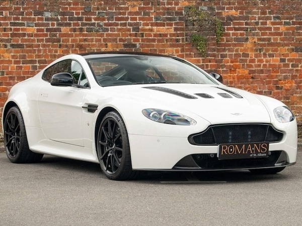 Used Aston Martin Vantage 2017 for sale - 75727503: Photo 44