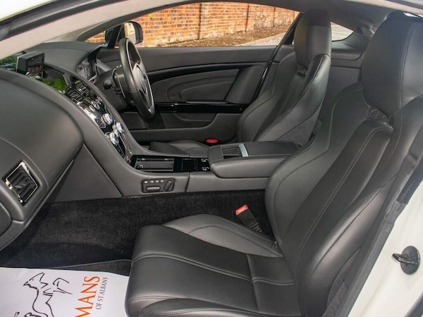 Used Aston Martin Vantage 2017 for sale - 75727503: Photo 5