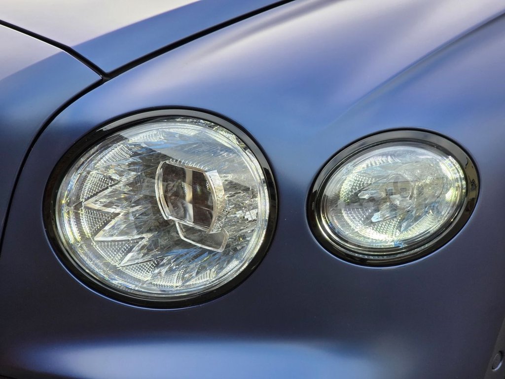 Used Bentley Flying Spur 2022 for sale - 76313032: Photo 24