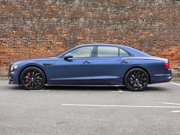 Used Bentley Flying Spur 2022 for sale - 76313032: Photo 2