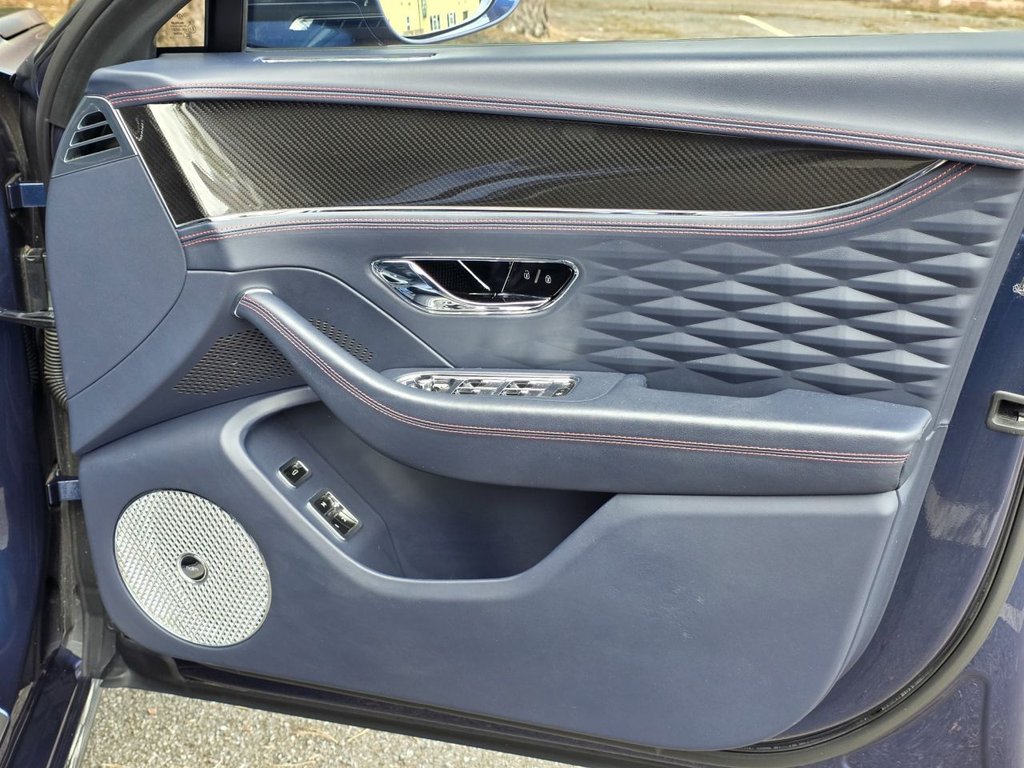 Used Bentley Flying Spur 2022 for sale - 76313032: Photo 35